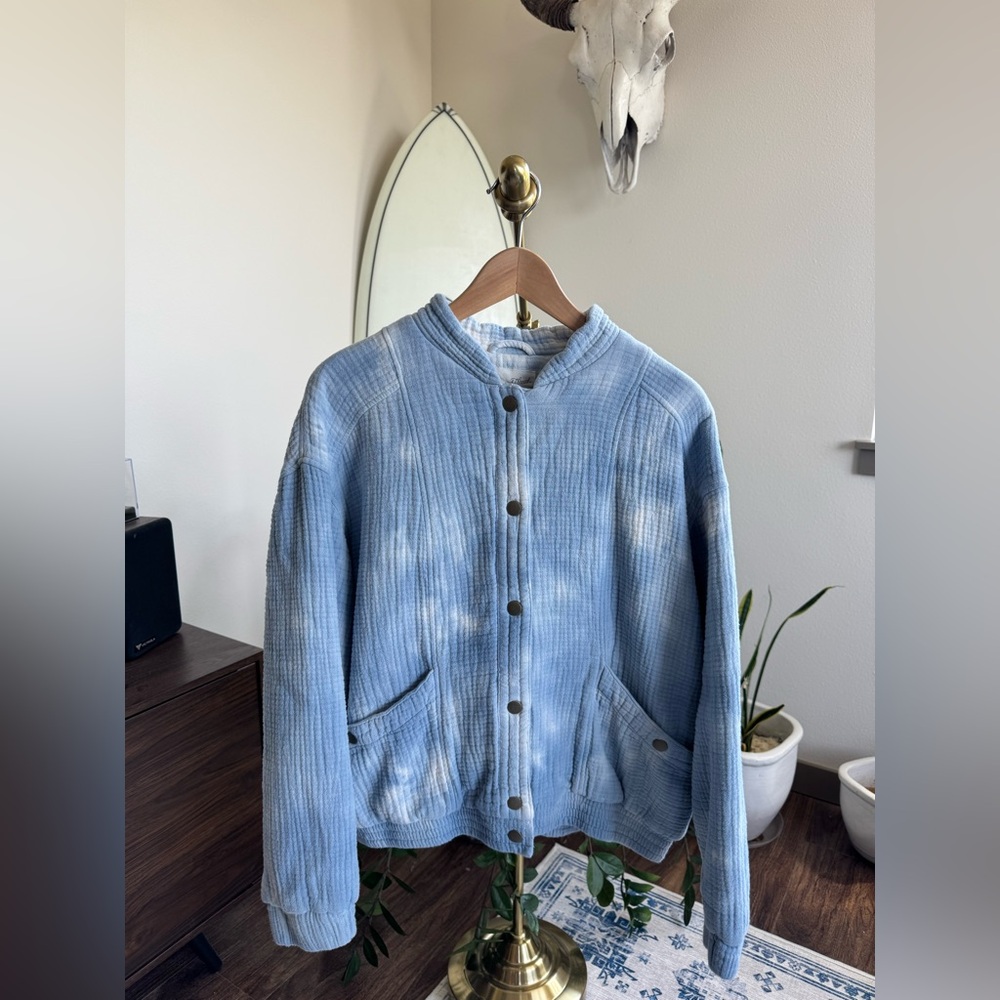 NWOT blue and white bomber jacket